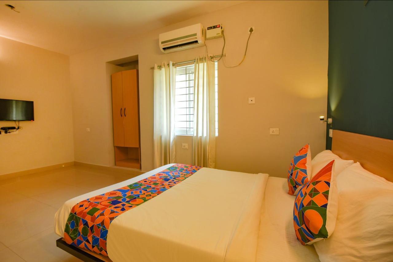Fabhotel Sasti Inn - Nr Green Meadows Resort & National Institute Of Ocean Technology Siruseri Kültér fotó